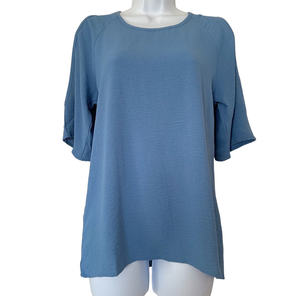 NWT C+D+M Collection Cold Shoulder 3/4 Sleeve Top Blue Size Medium